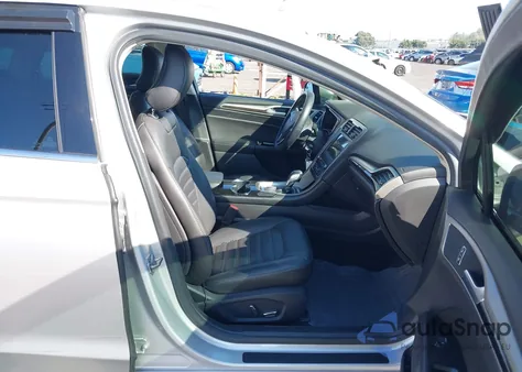 2016 Ford Fusion Se z USA, uszkodzony, nr VIN 3FA6P0HD3GR277738